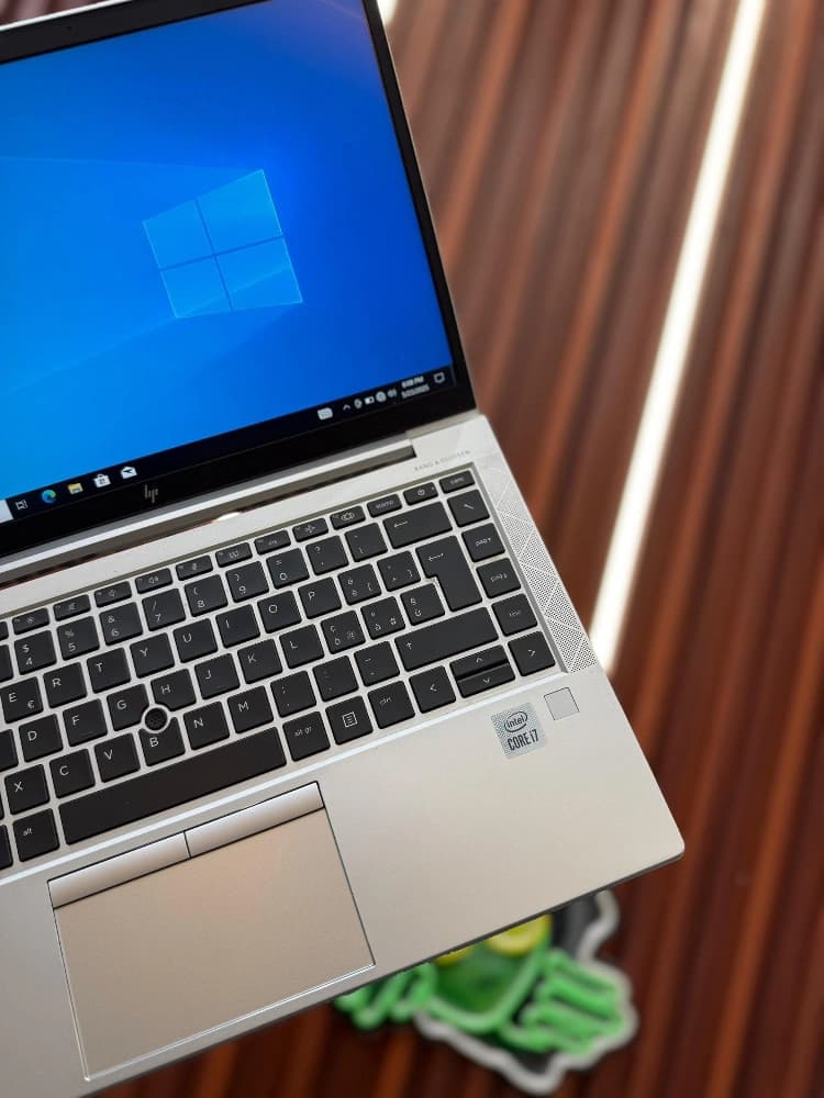 HP ELITEBOOK 840 G7 - Image 1