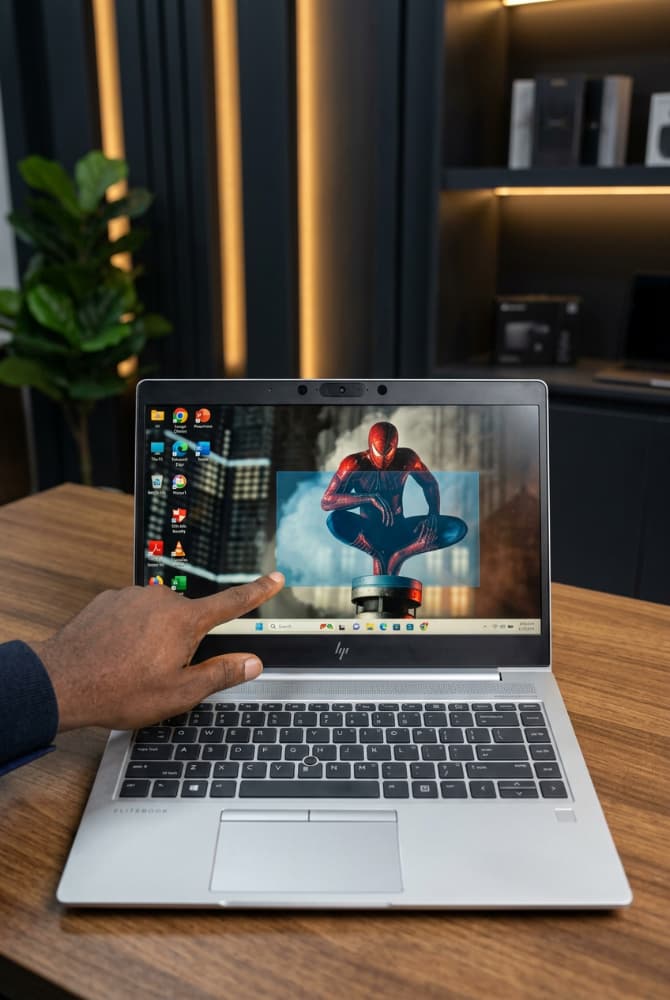 HP ELITEBOOK 745 G6-TOUCH - Image 1