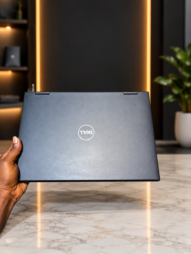 DELL LATITUDE 3390 - Image 1
